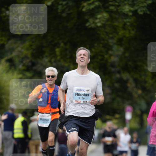 30.08.2026 - Blankeneser Heldenlauf Patografie http://msf.ph/oto/10092349 30.08.2026 12:30:53 Ziel 4013, 4159, 4458 meine-sportfotos.de