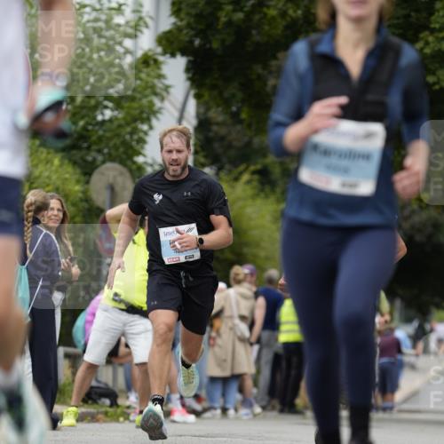 30.08.2026 - Blankeneser Heldenlauf Patografie http://msf.ph/oto/10092387 30.08.2026 12:31:16 Ziel 2705, 4008, 4210, 4394, 4395, 4421, 4422 meine-sportfotos.de