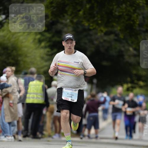 30.08.2026 - Blankeneser Heldenlauf Patografie http://msf.ph/oto/10092402 30.08.2026 12:31:34 Ziel 4170, 4203, 4486 meine-sportfotos.de