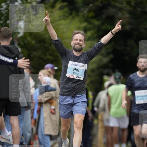 30.08.2026 - Blankeneser Heldenlauf Patografie http://msf.ph/oto/10092405 30.08.2026 12:31:47 Ziel  meine-sportfotos.de