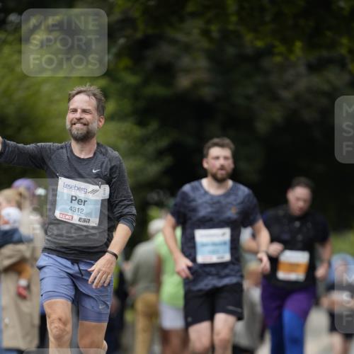30.08.2026 - Blankeneser Heldenlauf Patografie http://msf.ph/oto/10092407 30.08.2026 12:31:48 Ziel  meine-sportfotos.de