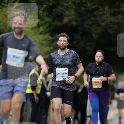 30.08.2026 - Blankeneser Heldenlauf Patografie http://msf.ph/oto/10092409 30.08.2026 12:31:49 Ziel  meine-sportfotos.de