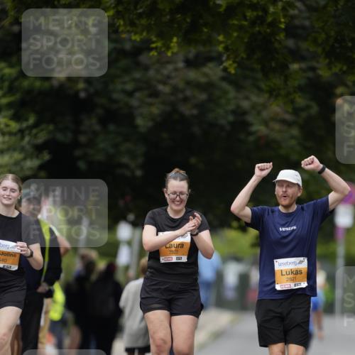 30.08.2026 - Blankeneser Heldenlauf Patografie http://msf.ph/oto/10092418 30.08.2026 12:32:05 Ziel 2325, 4303 meine-sportfotos.de