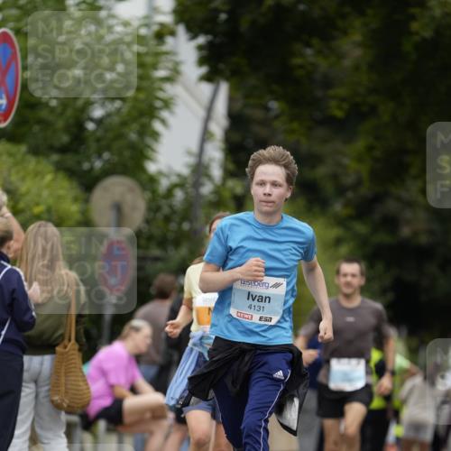 30.08.2026 - Blankeneser Heldenlauf Patografie http://msf.ph/oto/10092434 30.08.2026 12:32:52 Ziel 2584, 4012, 4131, 4472 meine-sportfotos.de