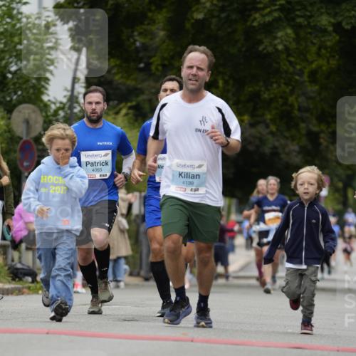 30.08.2026 - Blankeneser Heldenlauf Patografie http://msf.ph/oto/10092453 30.08.2026 12:33:17 Ziel 4011, 4065, 4096, 4139, 4189, 4364 meine-sportfotos.de