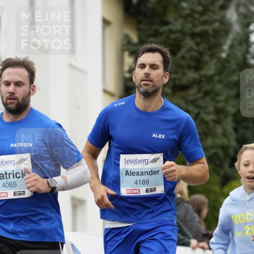 30.08.2026 - Blankeneser Heldenlauf Patografie http://msf.ph/oto/10092456 30.08.2026 12:33:23 Ziel 4065, 4139, 4189, 4298 meine-sportfotos.de
