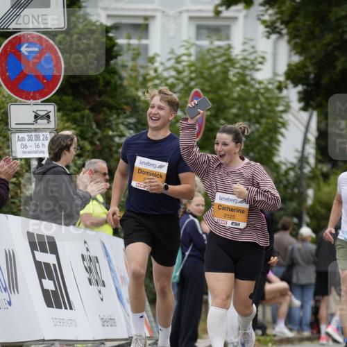30.08.2026 - Blankeneser Heldenlauf Patografie http://msf.ph/oto/10092464 30.08.2026 12:33:35 Ziel 2117, 2125, 4122, 4298, 4488 meine-sportfotos.de