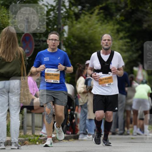 30.08.2026 - Blankeneser Heldenlauf Patografie http://msf.ph/oto/10092482 30.08.2026 12:34:01 Ziel 4460, 4461 meine-sportfotos.de