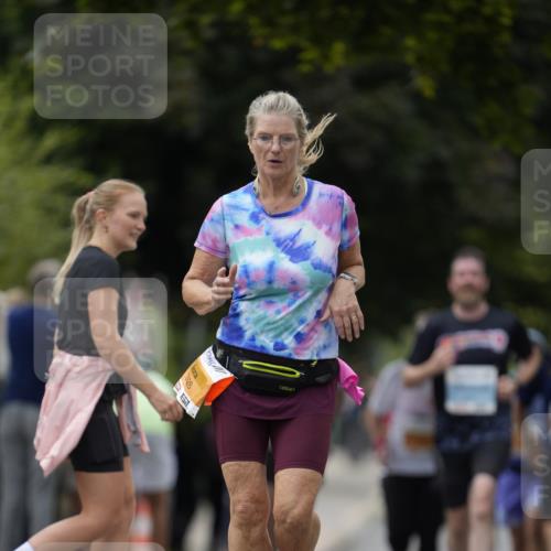 30.08.2026 - Blankeneser Heldenlauf Patografie http://msf.ph/oto/10092486 30.08.2026 12:34:10 Ziel 2302, 2561 meine-sportfotos.de