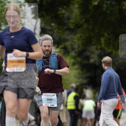 30.08.2026 - Blankeneser Heldenlauf Patografie http://msf.ph/oto/10092506 30.08.2026 12:34:35 Ziel 2311, 2371, 2372, 2628, 2844, 2901, 4435 meine-sportfotos.de