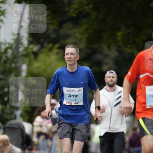 30.08.2026 - Blankeneser Heldenlauf Patografie http://msf.ph/oto/10092513 30.08.2026 12:34:42 Ziel 2628, 2844, 4187, 4191, 4435 meine-sportfotos.de