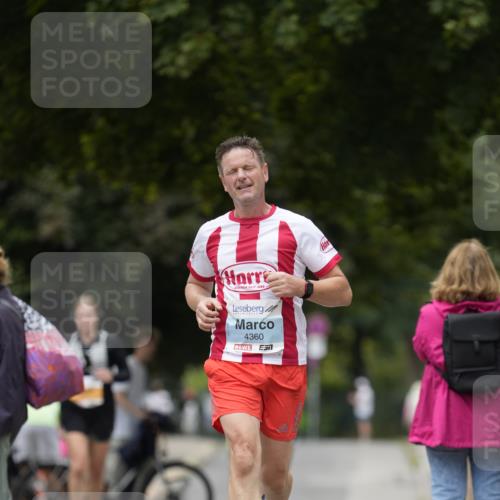 30.08.2026 - Blankeneser Heldenlauf Patografie http://msf.ph/oto/10092536 30.08.2026 12:35:17 Ziel 4123, 4360, 4391 meine-sportfotos.de
