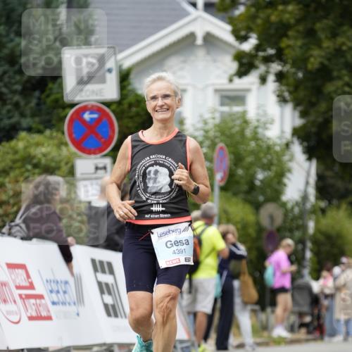 30.08.2026 - Blankeneser Heldenlauf Patografie http://msf.ph/oto/10092539 30.08.2026 12:35:22 Ziel 4123, 4360, 4391 meine-sportfotos.de