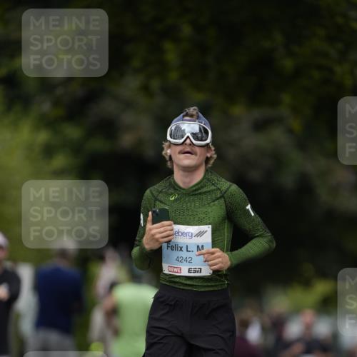 30.08.2026 - Blankeneser Heldenlauf Patografie http://msf.ph/oto/10092552 30.08.2026 12:36:14 Ziel 4242 meine-sportfotos.de