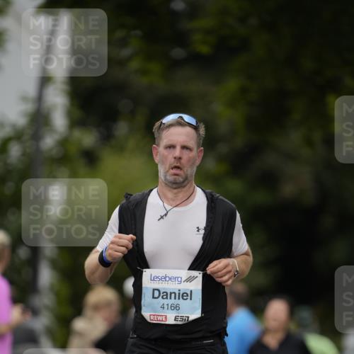 30.08.2026 - Blankeneser Heldenlauf Patografie http://msf.ph/oto/10092562 30.08.2026 12:36:51 Ziel 4166 meine-sportfotos.de