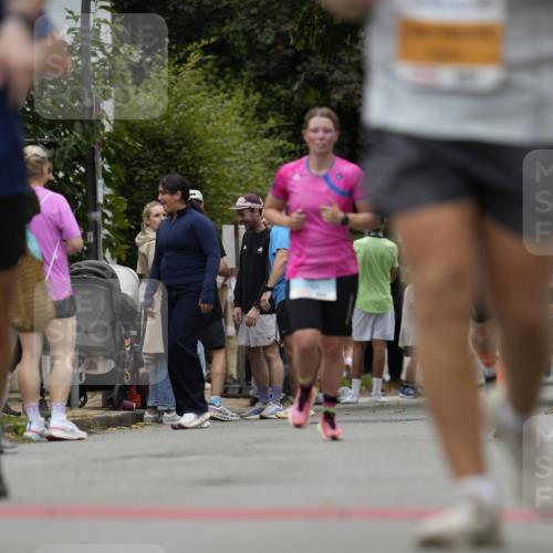 30.08.2026 - Blankeneser Heldenlauf Patografie http://msf.ph/oto/10092609 30.08.2026 12:38:07 Ziel 2041, 4028, 4151, 4235, 4288, 4475 meine-sportfotos.de