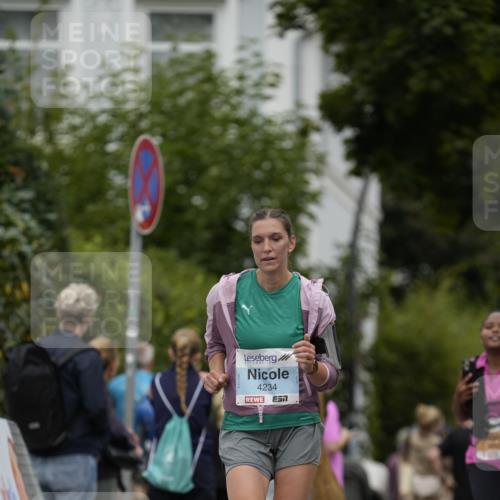 30.08.2026 - Blankeneser Heldenlauf Patografie http://msf.ph/oto/10092622 30.08.2026 12:38:51 Ziel 2651, 4234, 4279 meine-sportfotos.de