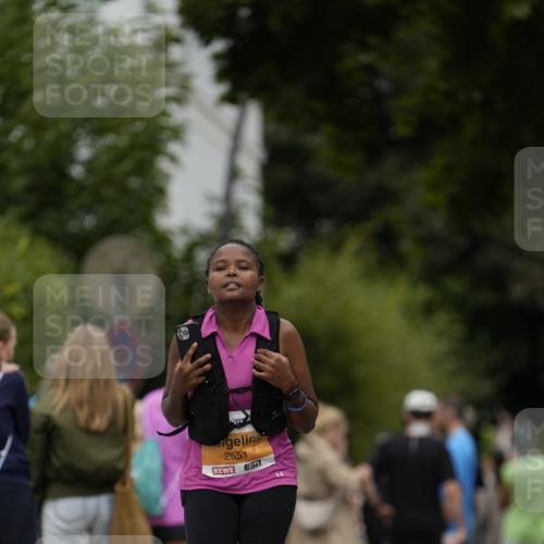 30.08.2026 - Blankeneser Heldenlauf Patografie http://msf.ph/oto/10092624 30.08.2026 12:38:53 Ziel 2651, 4234 meine-sportfotos.de