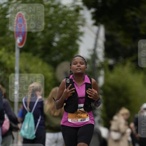30.08.2026 - Blankeneser Heldenlauf Patografie http://msf.ph/oto/10092626 30.08.2026 12:38:53 Ziel 2651, 4234 meine-sportfotos.de