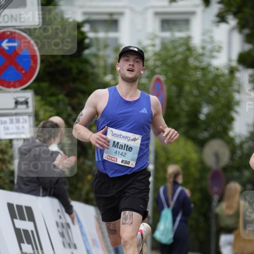 30.08.2026 - Blankeneser Heldenlauf Patografie http://msf.ph/oto/10092640 30.08.2026 12:39:40 Ziel 4043, 4142, 4222 meine-sportfotos.de
