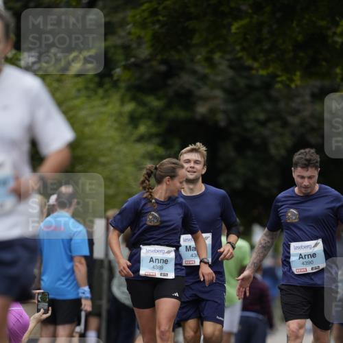30.08.2026 - Blankeneser Heldenlauf Patografie http://msf.ph/oto/10092644 30.08.2026 12:39:46 Ziel 4043, 4049, 4142, 4222 meine-sportfotos.de