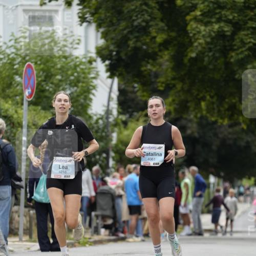 30.08.2026 - Blankeneser Heldenlauf Patografie http://msf.ph/oto/10092711 30.08.2026 12:42:34 Ziel 4061, 4218 meine-sportfotos.de