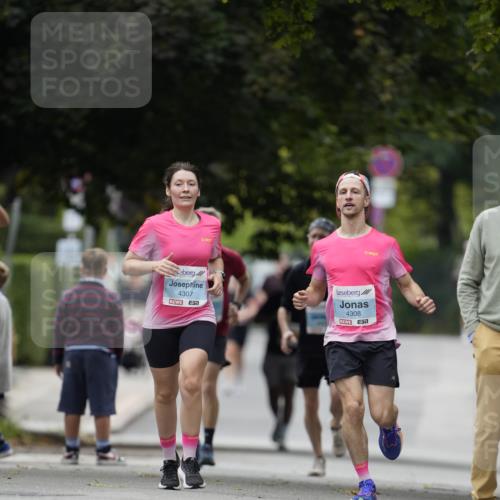 30.08.2026 - Blankeneser Heldenlauf Patografie http://msf.ph/oto/10092712 30.08.2026 12:42:56 Ziel  meine-sportfotos.de
