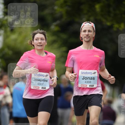 30.08.2026 - Blankeneser Heldenlauf Patografie http://msf.ph/oto/10092717 30.08.2026 12:43:03 Ziel 4307, 4308 meine-sportfotos.de