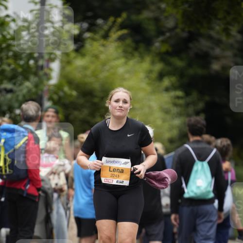 30.08.2026 - Blankeneser Heldenlauf Patografie http://msf.ph/oto/10092743 30.08.2026 12:43:50 Ziel 2500 meine-sportfotos.de
