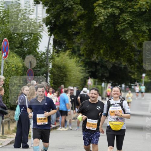 30.08.2026 - Blankeneser Heldenlauf Patografie http://msf.ph/oto/10092759 30.08.2026 12:44:50 Ziel 2614, 2684, 2685 meine-sportfotos.de