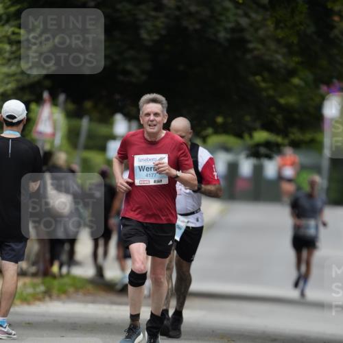 30.08.2026 - Blankeneser Heldenlauf Patografie http://msf.ph/oto/10092804 30.08.2026 12:46:46 Ziel 4175, 4236, 4315 meine-sportfotos.de