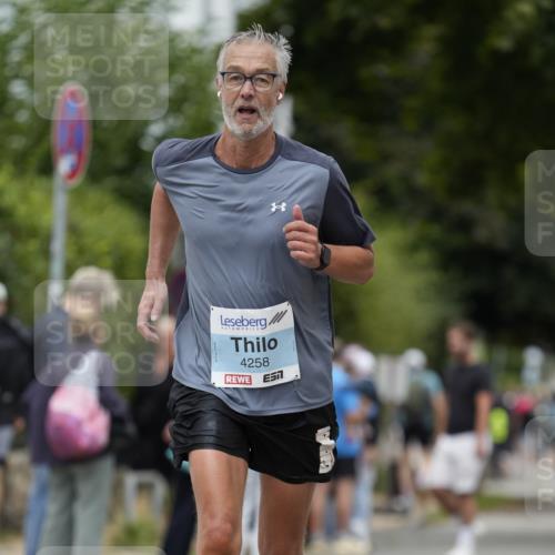 30.08.2026 - Blankeneser Heldenlauf Patografie http://msf.ph/oto/10092813 30.08.2026 12:47:16 Ziel 4258 meine-sportfotos.de
