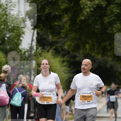30.08.2026 - Blankeneser Heldenlauf Patografie http://msf.ph/oto/10092835 30.08.2026 12:48:30 Ziel 2001, 2002, 2091 meine-sportfotos.de