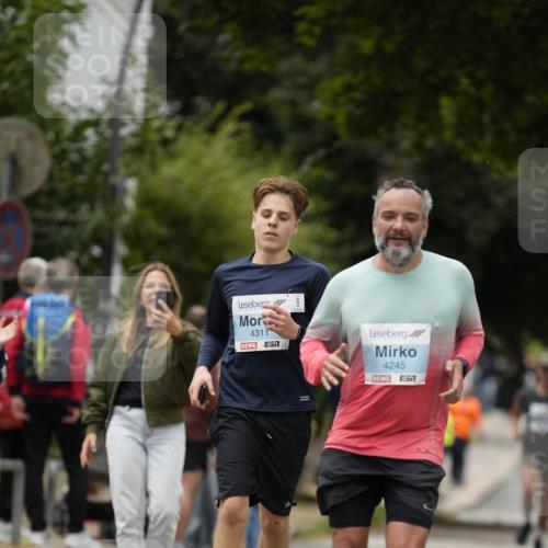 30.08.2026 - Blankeneser Heldenlauf Patografie http://msf.ph/oto/10092844 30.08.2026 12:49:28 Ziel 2093, 4245, 4311 meine-sportfotos.de