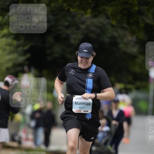 30.08.2026 - Blankeneser Heldenlauf Patografie http://msf.ph/oto/10092875 30.08.2026 12:50:47 Ziel 4002, 4417 meine-sportfotos.de