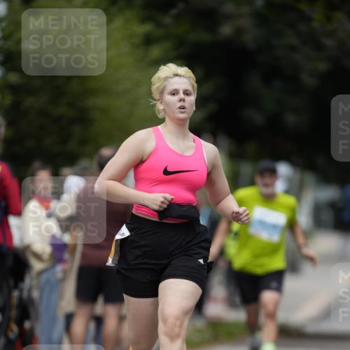 30.08.2026 - Blankeneser Heldenlauf Patografie http://msf.ph/oto/10092883 30.08.2026 12:51:19 Ziel 2530 meine-sportfotos.de