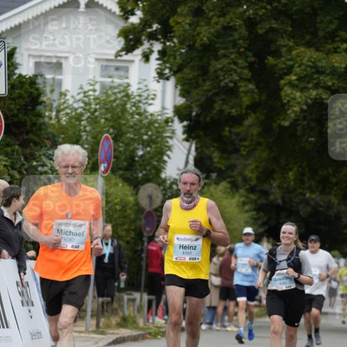 30.08.2026 - Blankeneser Heldenlauf Patografie http://msf.ph/oto/10092905 30.08.2026 12:52:08 Ziel 4087, 4101, 4181, 4228 meine-sportfotos.de