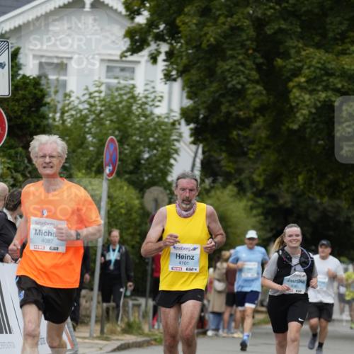 30.08.2026 - Blankeneser Heldenlauf Patografie http://msf.ph/oto/10092906 30.08.2026 12:52:08 Ziel 4087, 4101, 4181, 4228 meine-sportfotos.de