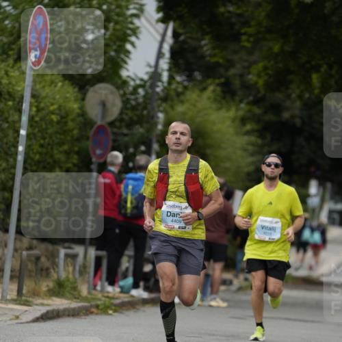 30.08.2026 - Blankeneser Heldenlauf Patografie http://msf.ph/oto/10092912 30.08.2026 12:52:21 Ziel 4326, 4327, 4409 meine-sportfotos.de