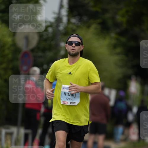 30.08.2026 - Blankeneser Heldenlauf Patografie http://msf.ph/oto/10092916 30.08.2026 12:52:24 Ziel 4219, 4409 meine-sportfotos.de