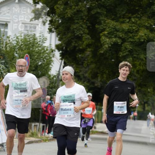 30.08.2026 - Blankeneser Heldenlauf Patografie http://msf.ph/oto/10092973 30.08.2026 12:55:40 Ziel 4047, 4223, 4233, 4437, 4438 meine-sportfotos.de