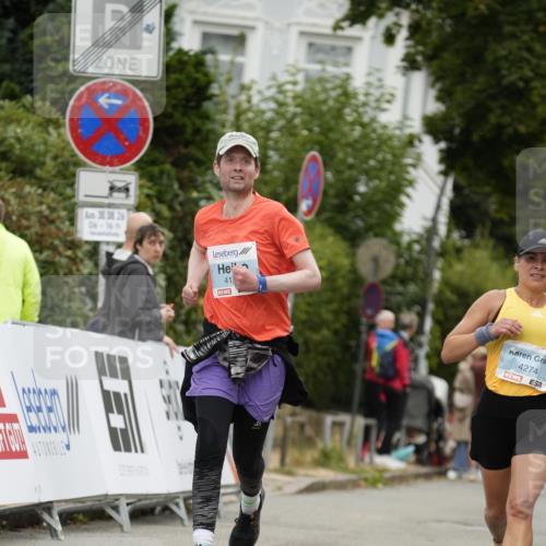 30.08.2026 - Blankeneser Heldenlauf Patografie http://msf.ph/oto/10092978 30.08.2026 12:55:48 Ziel 4118, 4223, 4274 meine-sportfotos.de