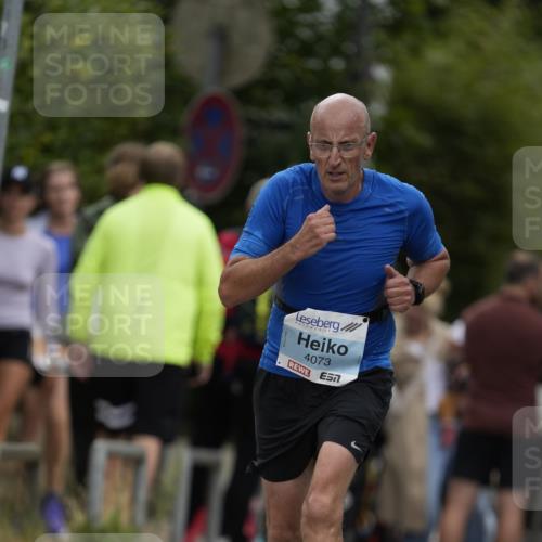 30.08.2026 - Blankeneser Heldenlauf Patografie http://msf.ph/oto/10092981 30.08.2026 12:56:13 Ziel 4073 meine-sportfotos.de