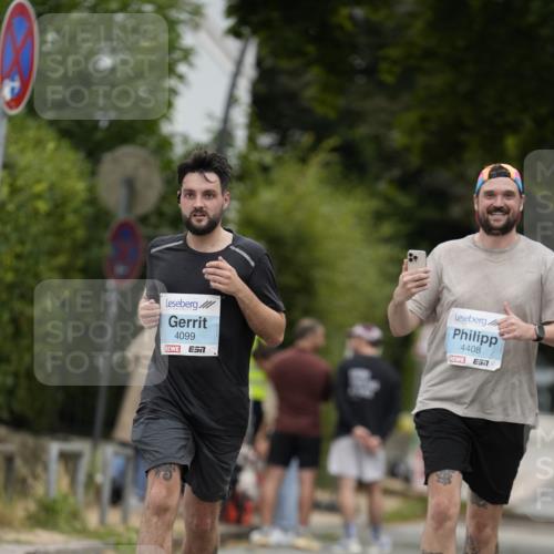 30.08.2026 - Blankeneser Heldenlauf Patografie http://msf.ph/oto/10093014 30.08.2026 12:58:43 Ziel 4099, 4408 meine-sportfotos.de
