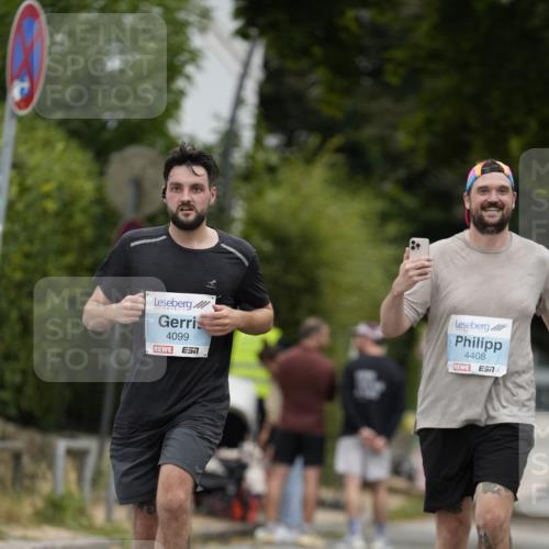 30.08.2026 - Blankeneser Heldenlauf Patografie http://msf.ph/oto/10093015 30.08.2026 12:58:43 Ziel 4099, 4408 meine-sportfotos.de