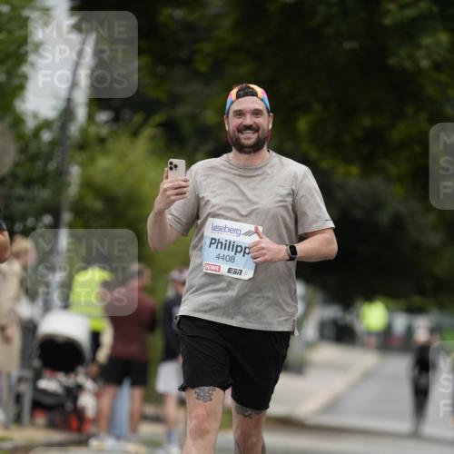 30.08.2026 - Blankeneser Heldenlauf Patografie http://msf.ph/oto/10093017 30.08.2026 12:58:44 Ziel 4099, 4408 meine-sportfotos.de