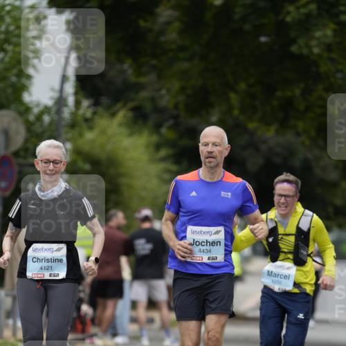 30.08.2026 - Blankeneser Heldenlauf Patografie http://msf.ph/oto/10093022 30.08.2026 12:59:16 Ziel 4121, 4250, 4434 meine-sportfotos.de