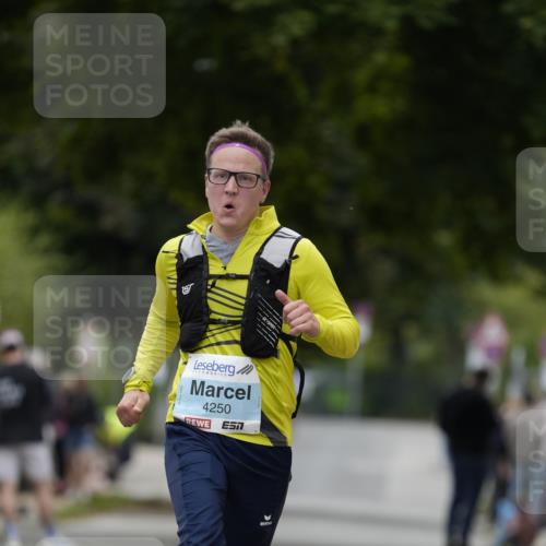 30.08.2026 - Blankeneser Heldenlauf Patografie http://msf.ph/oto/10093025 30.08.2026 12:59:19 Ziel 4121, 4250, 4434 meine-sportfotos.de