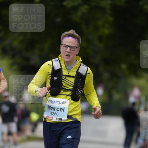 30.08.2026 - Blankeneser Heldenlauf Patografie http://msf.ph/oto/10093026 30.08.2026 12:59:19 Ziel 4121, 4250, 4434 meine-sportfotos.de
