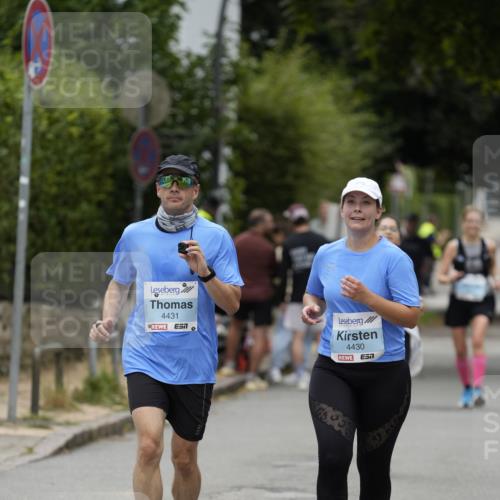 30.08.2026 - Blankeneser Heldenlauf Patografie http://msf.ph/oto/10093040 30.08.2026 13:00:37 Ziel 4430, 4431 meine-sportfotos.de